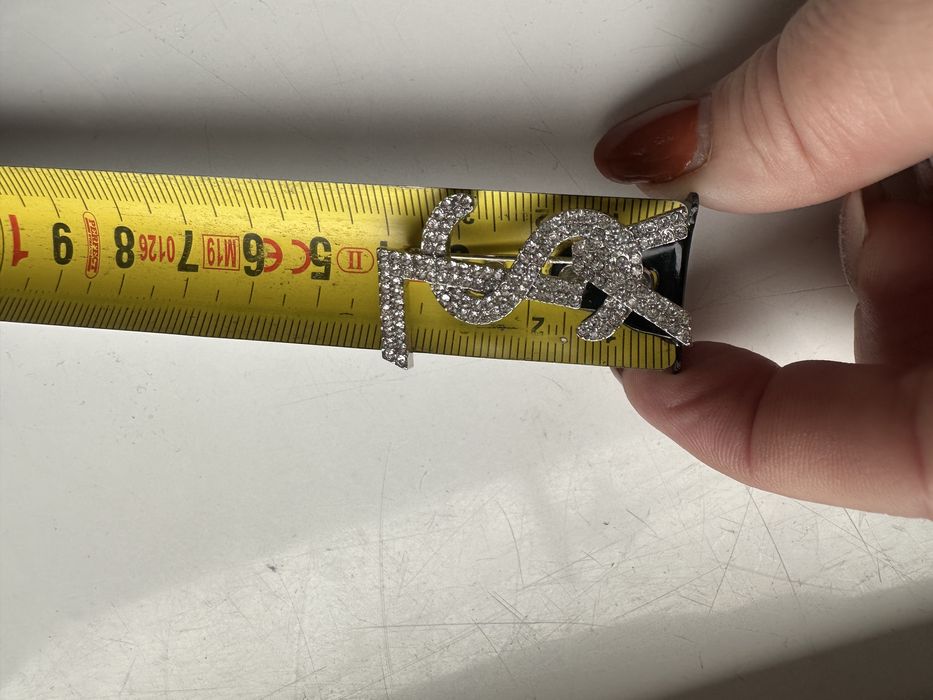 Broszka piekna błyszcząca