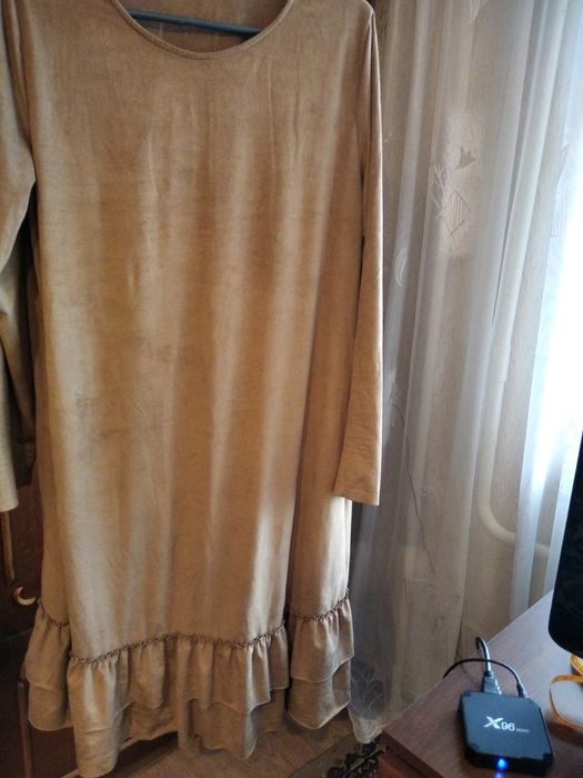 Платье для женщин