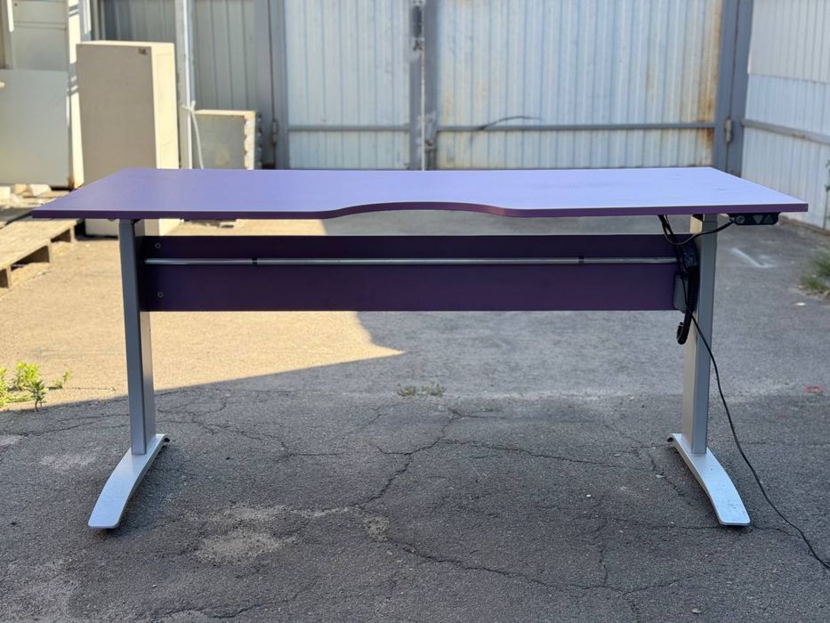 Распродажа офисных столов