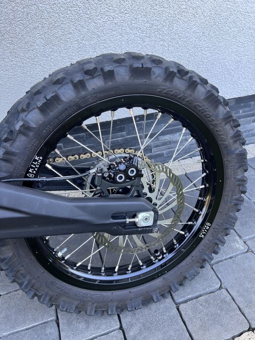 Talaria MX3 Milk Racing 16 Magura MT5 Renthal Baja