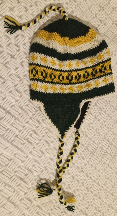 Gorro com fio de Lã (Novos)