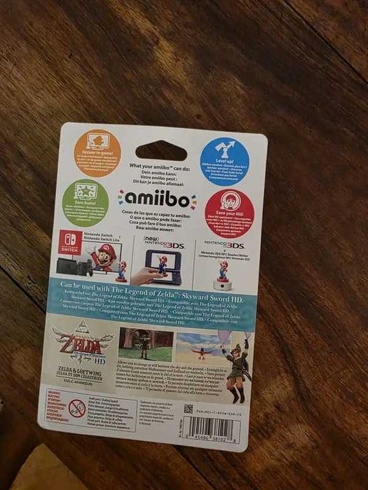 Amiibo Zelda & Loftwing – The Legend of Zelda: Skyward Sword HD Selado