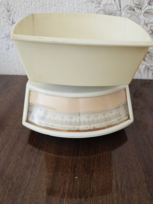 Waga kuchenna vintage