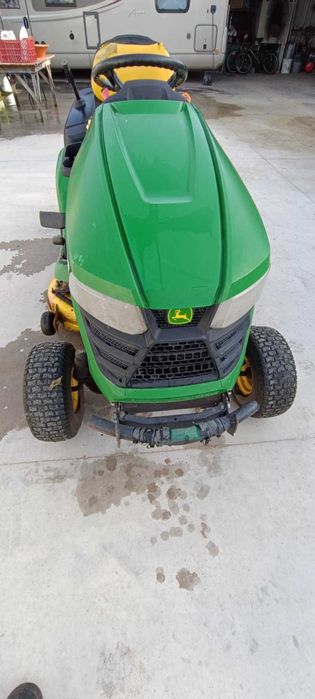 Trator corta relva john deere profissional