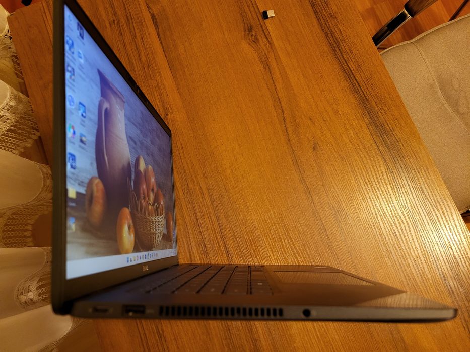 Ноутбук бізнес серії Dell Latitude 7520