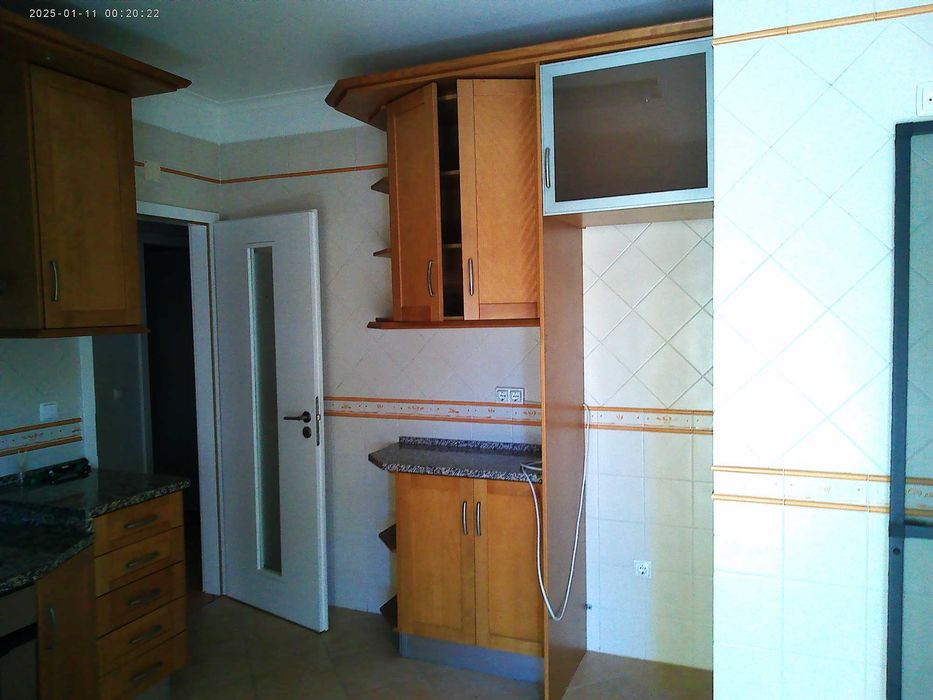 ALUGO Apartamento  em Ferreira Zêzere  T2