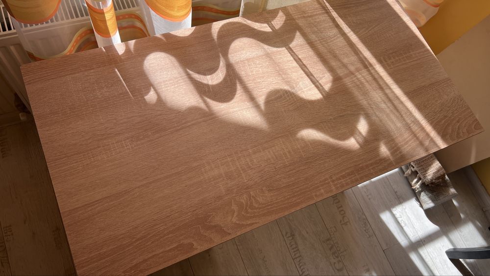 Стіл письмовий компʼютерний