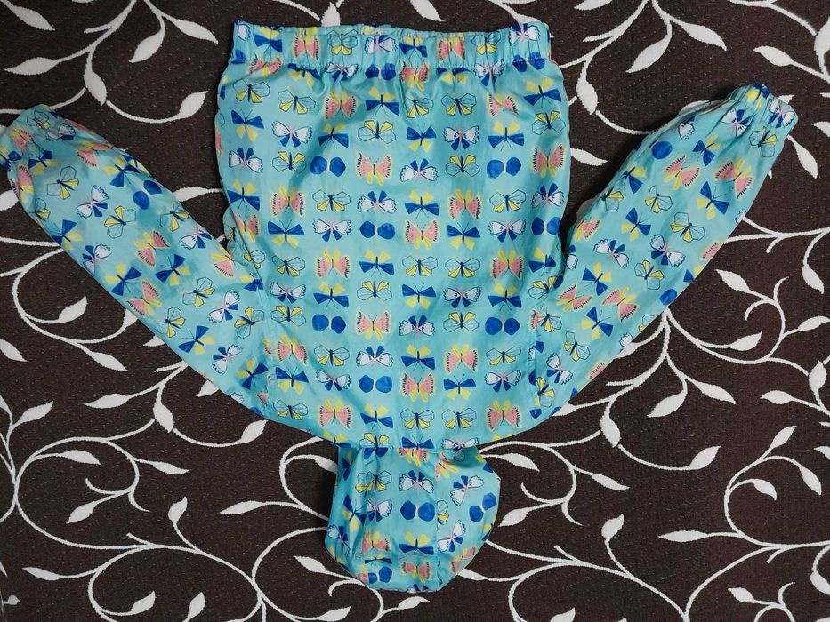 Ветровка на подкладке на девочку 2-3 лет, фирмы M&S