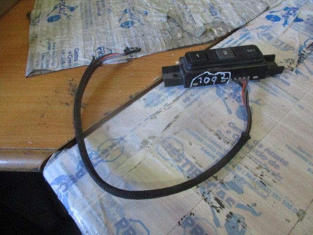 Botão / interruptor memória bancos JEEP Grand Cherokee II (WJ, WG)