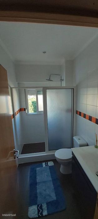 Apartamento com 2 quartos - localizado em Amadora Lisbon