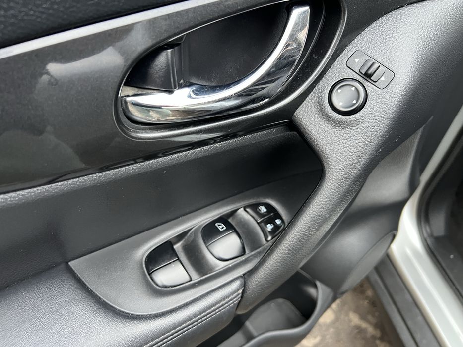 Nissan Rogue SV 2018p Нісан рог