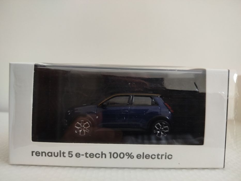 Miniatura Renault 5 E-Tech 1/43 Nova