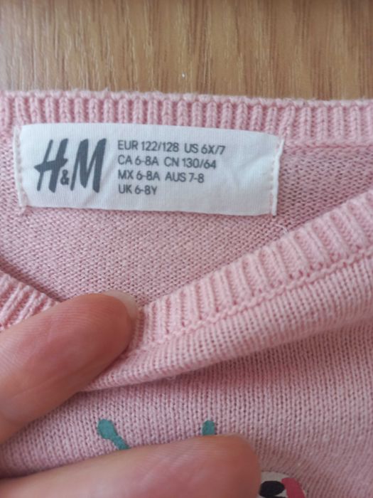 Кофти  H&M на дівчинку 6-8 років 122/128 см