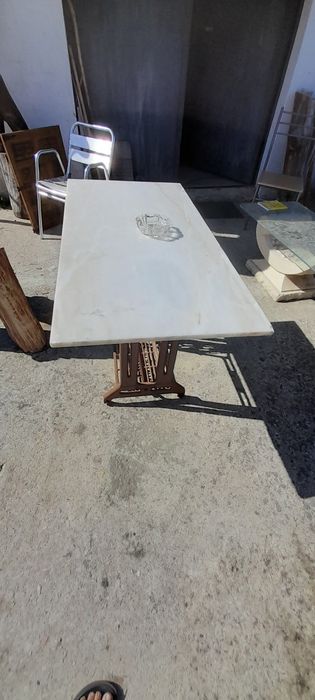 Mesa pedra base singer