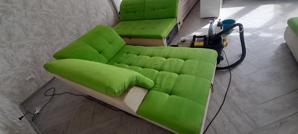 Якісна хімчистка м'яких меблів / Ковроліну