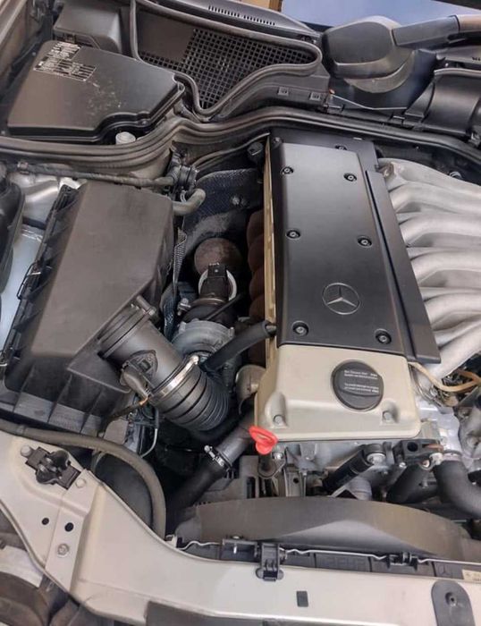 Mercedes Benz E300 turbo diesel