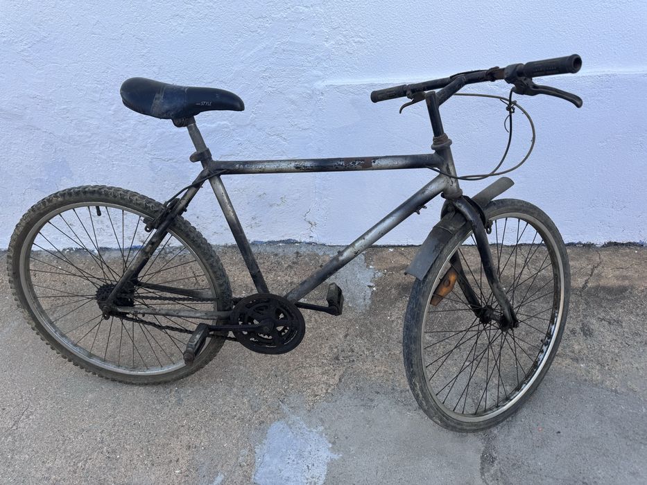 Bicicleta roda 26 quadro SHIMANO