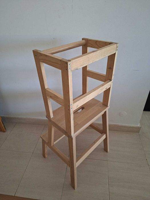 Torre de Aprendizagem Montessori em Madeira | Learning Tower