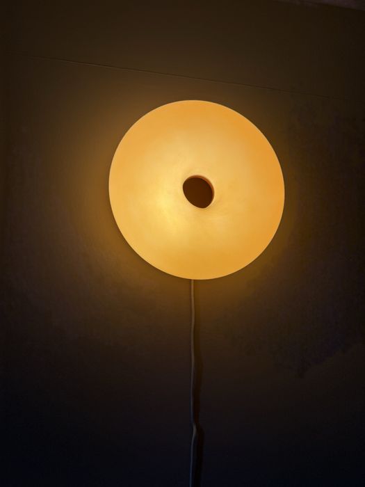 lampa donut ikea pomaranczowa neonowa