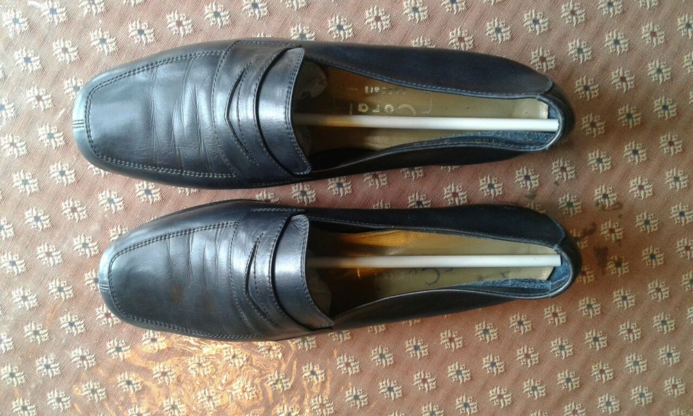 Sapatos moucassins em pele (36)