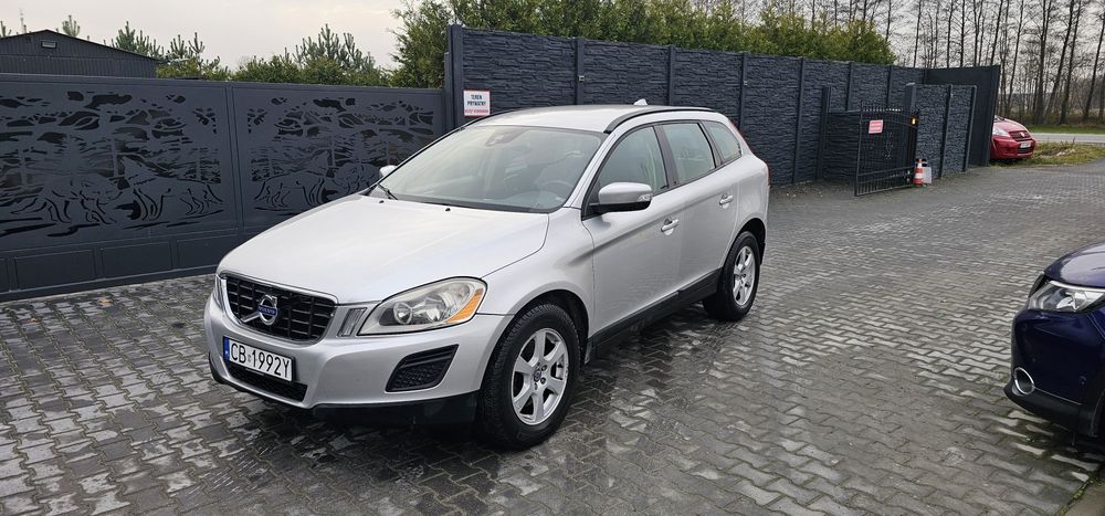 Volvo Xc60 2012r 4x4 2.4 D KRAJOWY W jednej rodzinie od nowości Bdb st