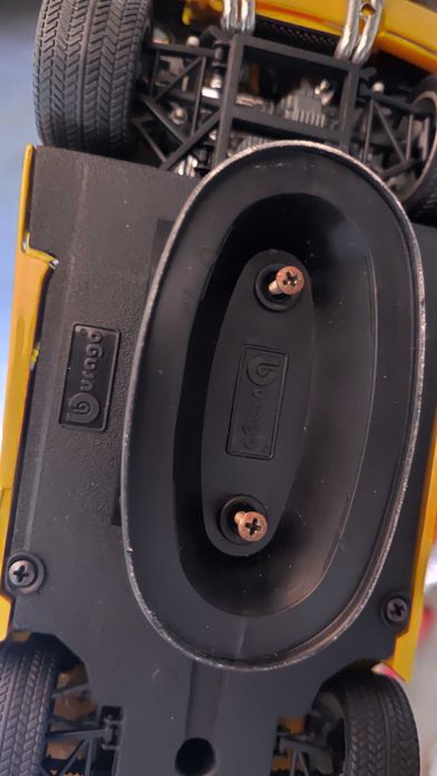 Carros e copos cristal