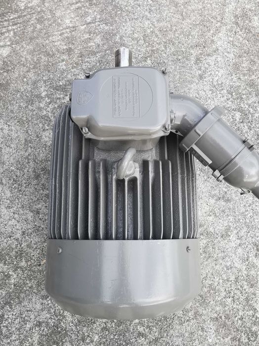 Silnik elektryczny 11 KW Polski  380v 1460 obr/min