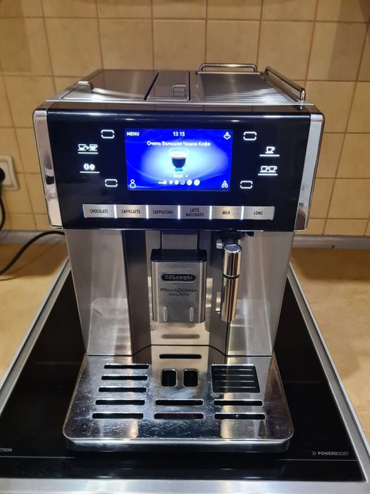 Кавоварка/кофемашина Delonghi PrimaDonna Exclusive