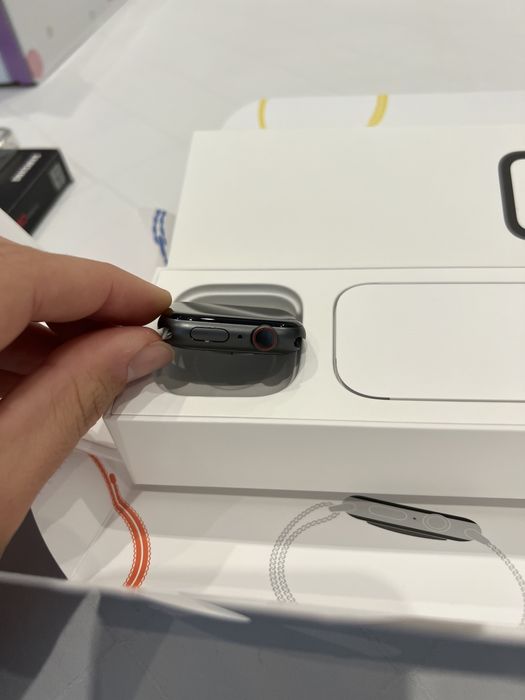 Apple Watch Series 4 LTE / 4G / E-SIM 44mm