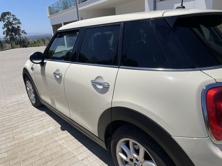 Mini one D como novo