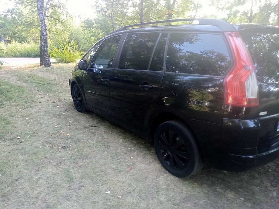 Продам citroen c4 grand picasso