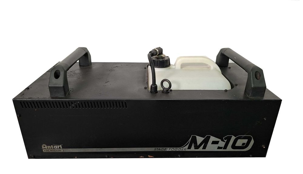 Máquina de Fumo ANTARI M-10 3000W - "Usados em bom estado"