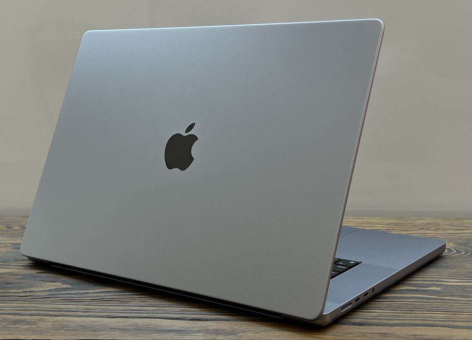 MacBook Pro 16 2021 M1 Pro 32/1T Space Gray  Магазин Гарантія