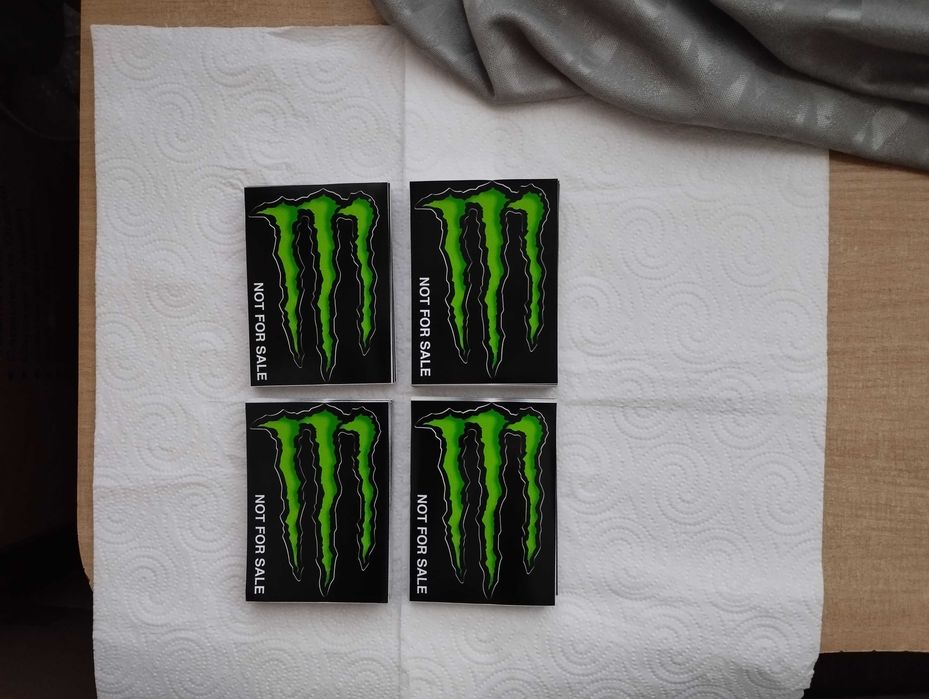 Sprzedam 50 naklejek Monster "NOT FOR SALE" w cenie 1525 zł