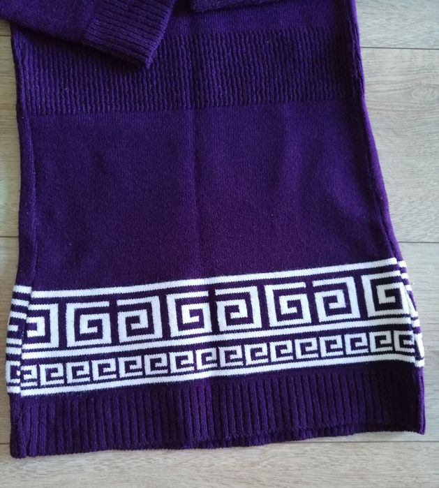 Golf sweter długi S M uni