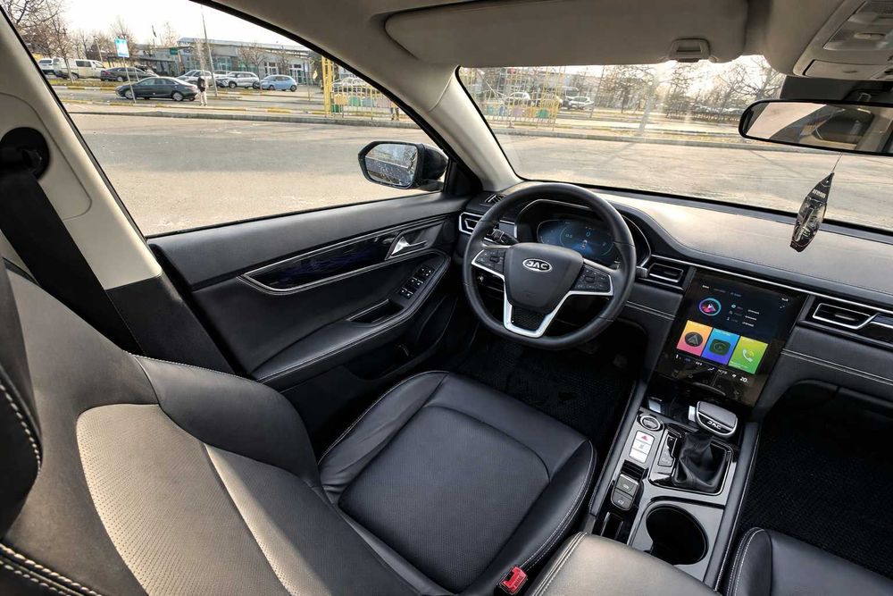 Автомобіль JAC J7 | Офіційний | Стан нового авто