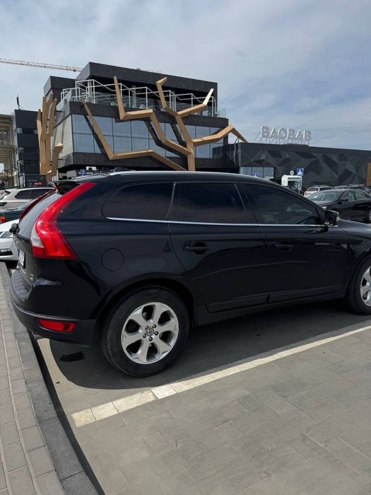 VOLVO XC60 D5 2.4