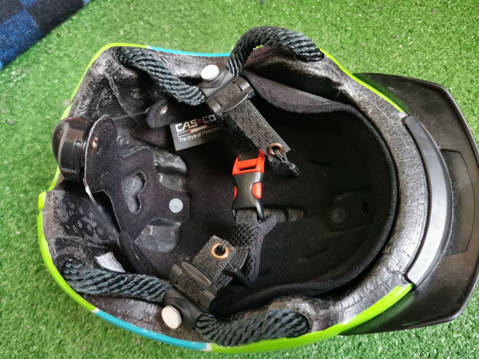 kask firmy CASOCO dla chłopca
