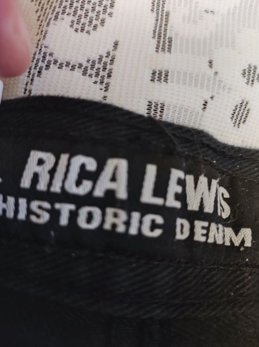 Spodnie  Rica Levis nowe