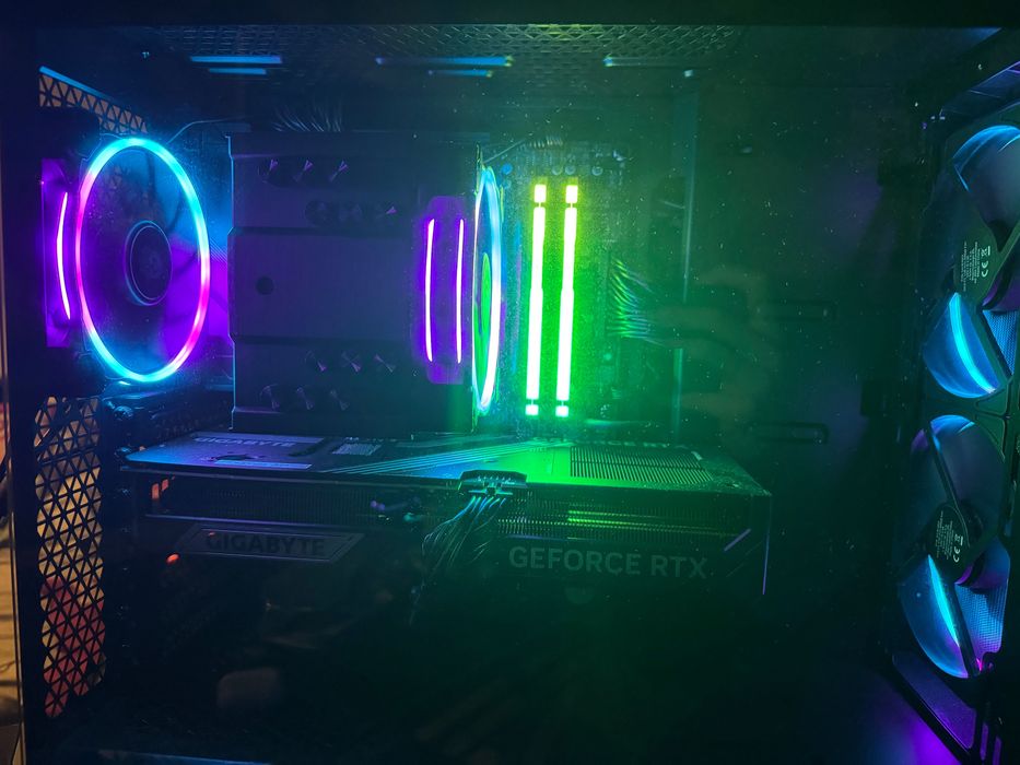 G4M3R HERO R7-7800X3D/64GB/2TB/RTX5070Ti/W11x