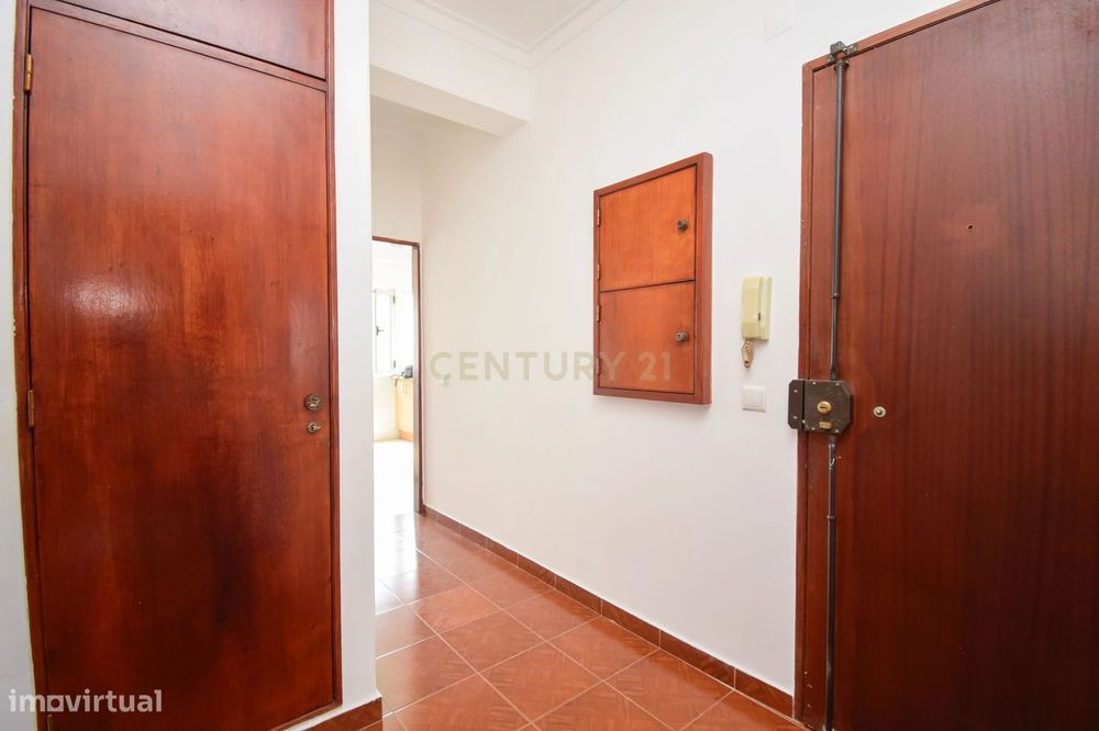 Apartamento Renovado T2 em Sintra, União das Freguesias do Cacém