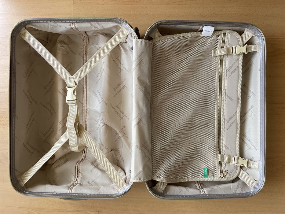Mala Benetton – Medida Cabine (50 x 37 x 24) – Bom Estado