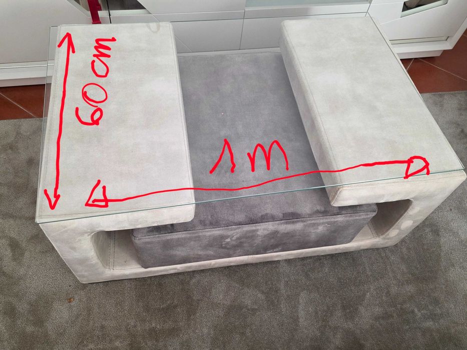 Sofas e mesa de centro