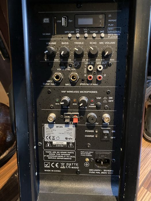 Unidade PA portátil-caixa de coluna QR12A