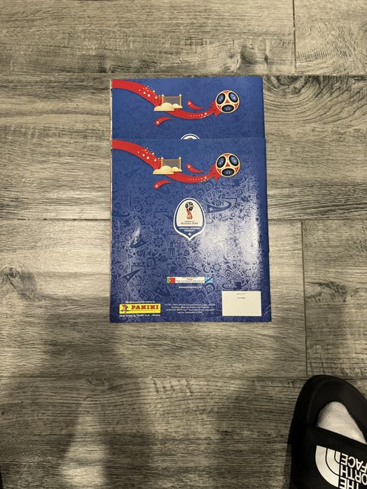 Duas cardenetas vazias da Fifa world cup russia  2018