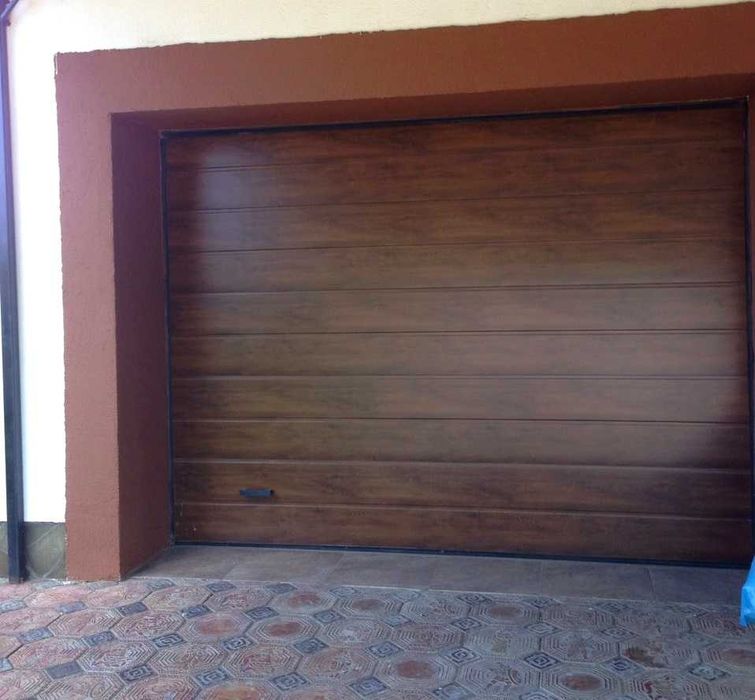 Продам ворота Секційні автоматичні