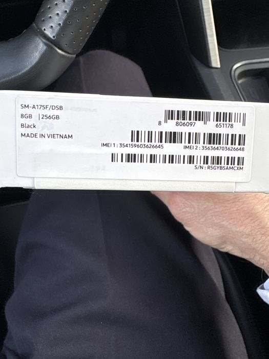 Smartphone SAMSUNG A17 novo- 256 GB - Preto)