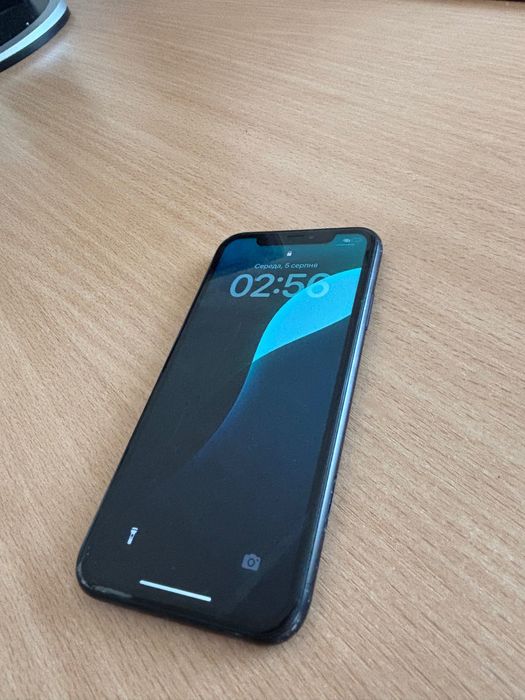 Продам IPhone XR 64 black 82