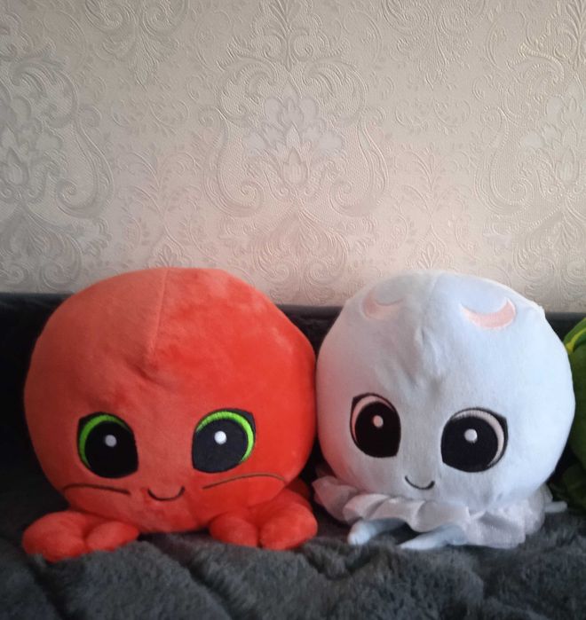 Краб і медуза круглі іграшки колекційні