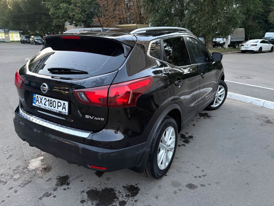Nissan Rogue sport SV